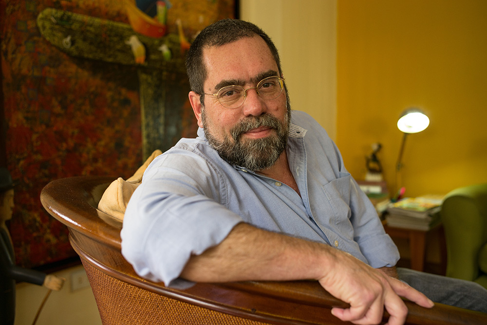 Photo of Entrevista a Luis Alberto Lamata